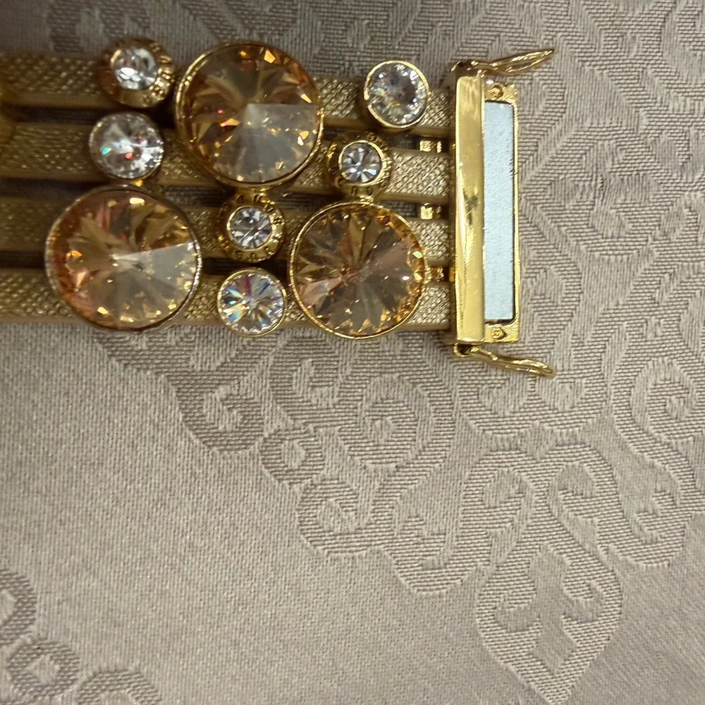Henri Bendel Gold Crystal Bracelet - Picture 6 of 7